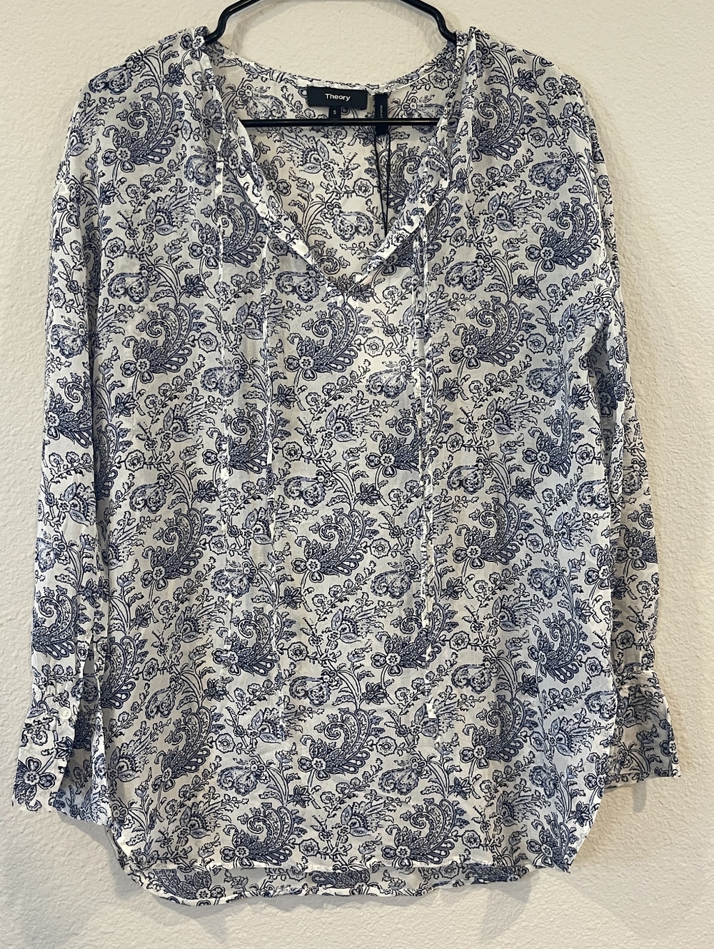NWT THEORY Vintage Y2K Silk White Blue Floral Paisley Long Sleeve Blouse Size S